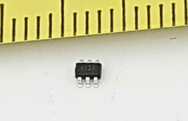 BL1551 - SGM4157YC - IC Pixels600